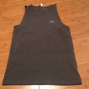 Under armour stretchy tank
